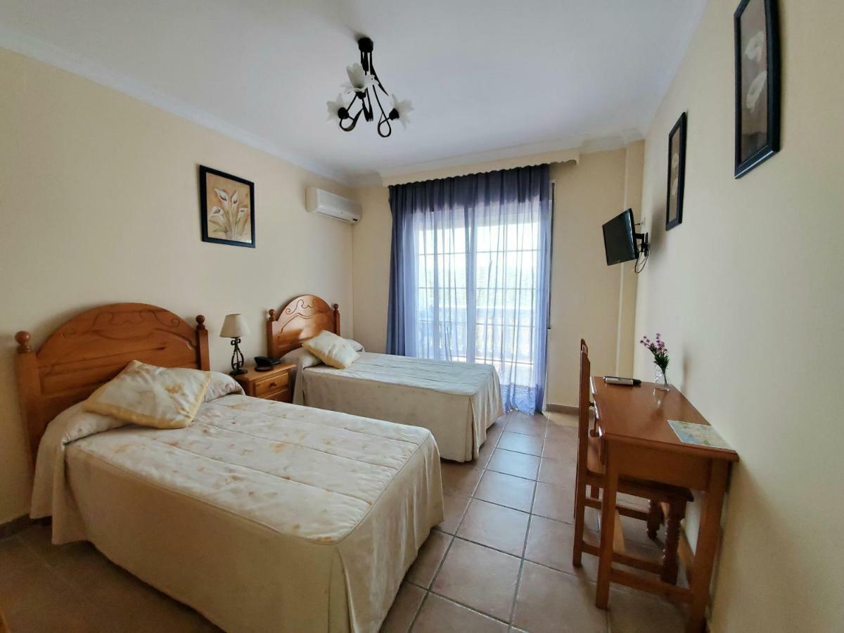 Hotel Arco Del Sol Colmenar Ngoại thất bức ảnh