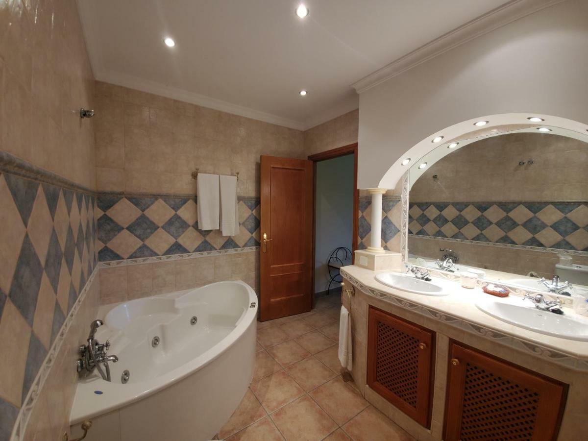 Hotel Arco Del Sol Colmenar Ngoại thất bức ảnh